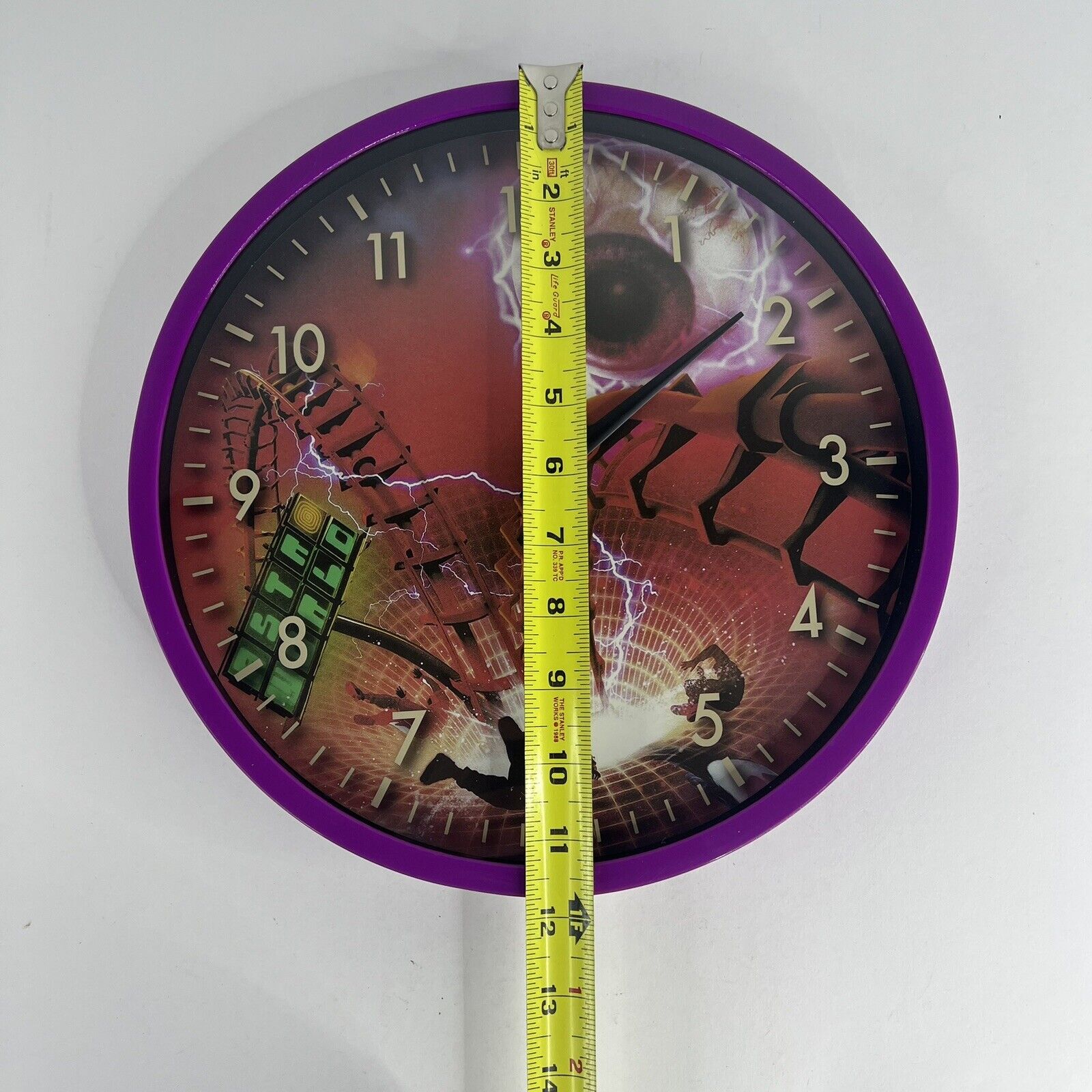 TRAVIS SCOTT (LIMITED EDITION) 2021 ASTROWORLD MERCH - ROLLER COASTER WANDUHR
